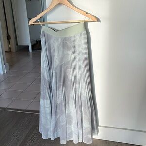 Wilfred twirl skirt